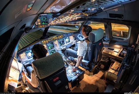 Undisclosed Airbus A321 photo by Ismael Jorda | Cockpit, Passenger aircraft, Aviation