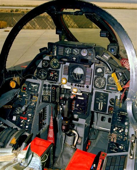 F-14 Cockpit | Military Machine