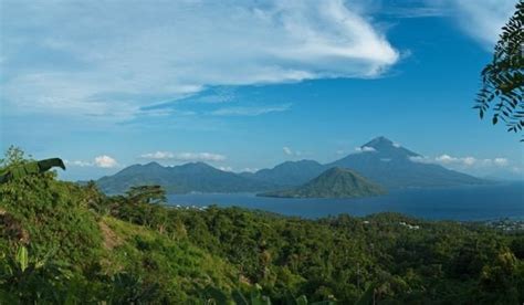 Moluccas Islands, Indonesia - detailed information with photos