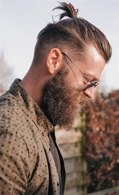 13 Best Long Beard Styles For Men To Try In 2020!