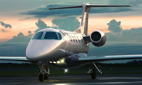 Deliveries and revenues at Embraer down in first quarter - Corporate ...