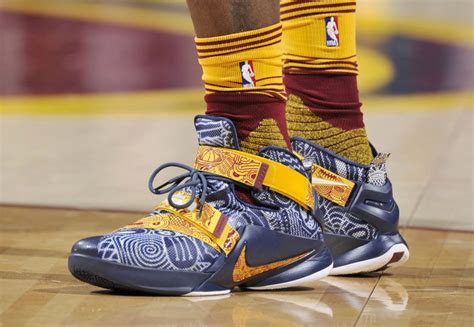 Lebron James, Best Sneakers, Sneakers Nike, Discount Jordans, Nike Air ...