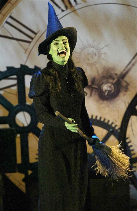 Idina Menzel Says It Will Be 'Hard' for Her to Watch the Wicked Movie