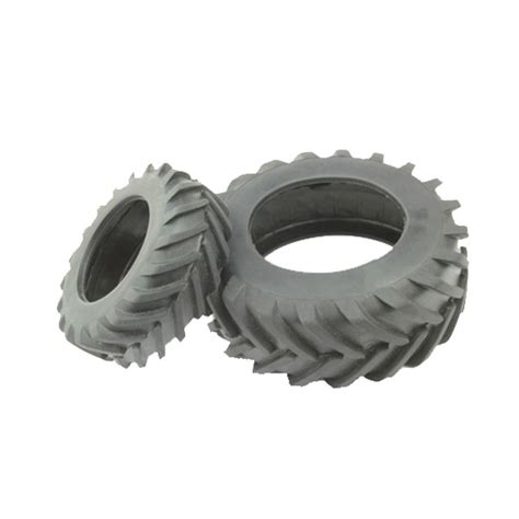 TRACTOR TIRES – area-corp