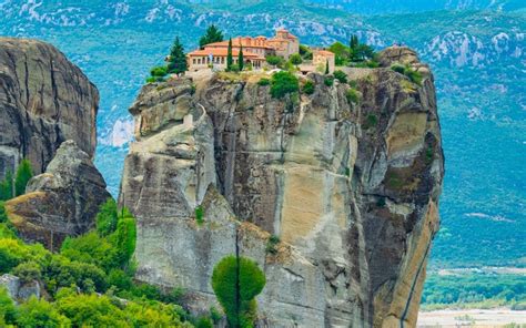 Meteora Monasteries - The Holy Land - Geological phenomenon