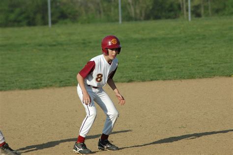 STATS DAD: Youth Baseball: Select Baseball Costs Uniformly High?