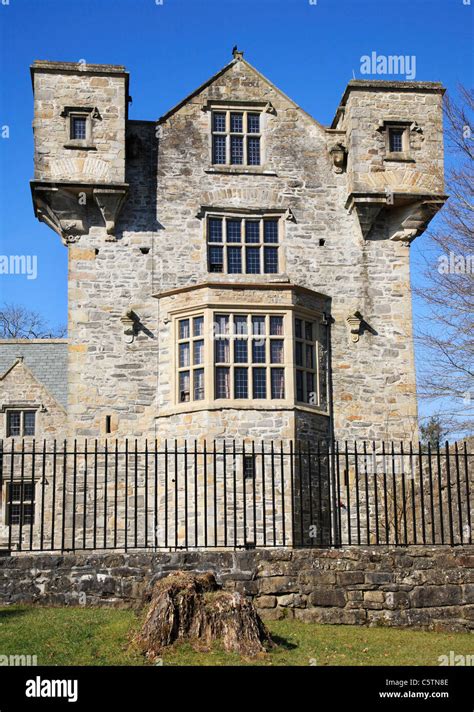 Donegal Castle, Ireland Stock Photo - Alamy