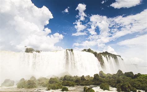 Iguazu Falls Wallpaper - WallpaperSafari