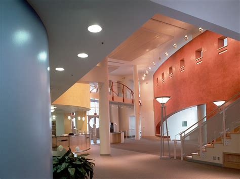 University of Maryland, Baltimore - Health Sciences and Human Services Library · Design Collective