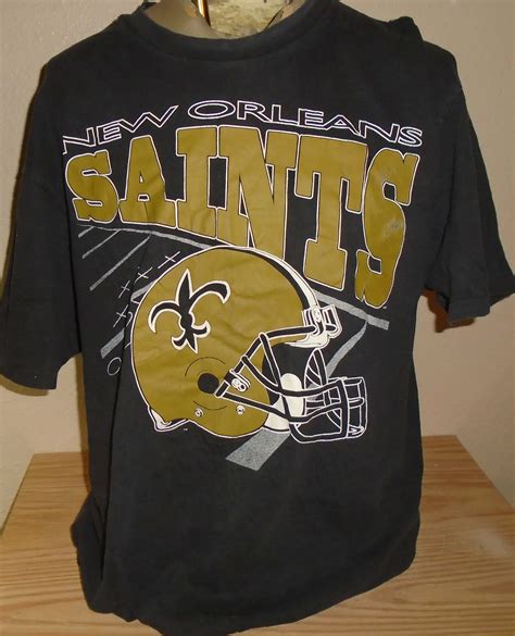 vintage 1990s New Orleans Saints football XL t shirt by vintagerhino247 ...