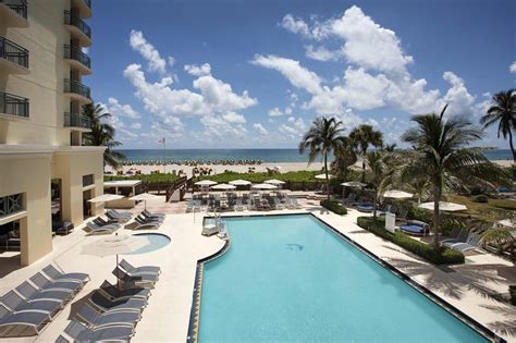 Hilton Singer Island Oceanfront/Palm Beaches Resort - West Palm Beach ...