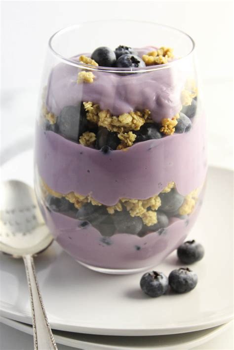 Healthy Blueberry Yogurt Breakfast Parfait | Baking You Happier