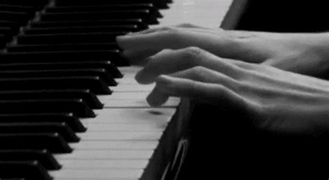 Amazing Piano Animated Gifs - Best Animations