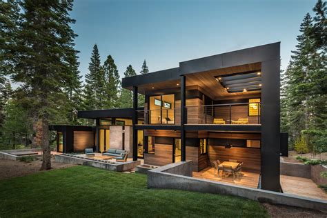 Contemporary California House In The Forest