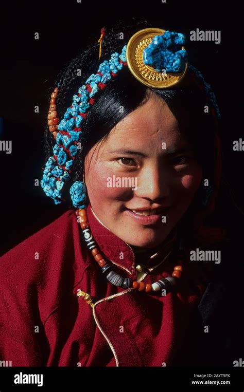 Tibetan head jewelry hi-res stock photography and images - Alamy