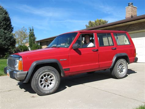 Jeep Cherokee