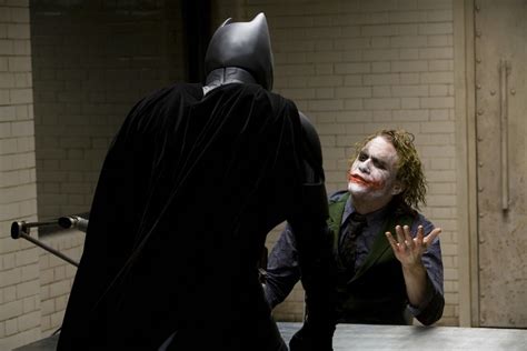 32 on-set photos of Christian Bale and Heath Ledger during the ...