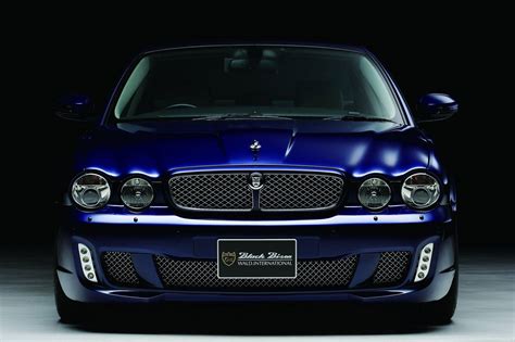 Wald Jaguar XJ X350 Black Bison Edition