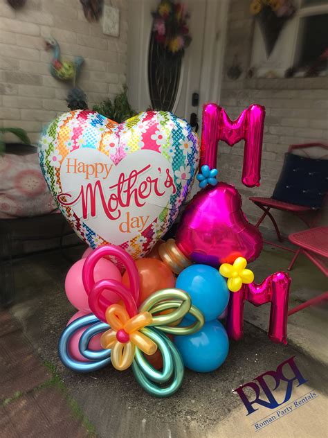 Mom Marquee Balloon bouquet | Balloon bouquet diy, Mothers day balloons, Balloon bouquet