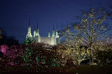 Capital Photography Center Classes | Garden of Lights at the Mormon Temple