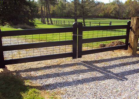 Farm Fencing | Fenceworks - West Chester PA