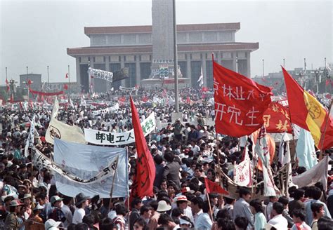 The 1989 Tiananmen Square protests in photos