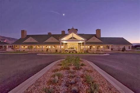 Hotel in Palisade | Wine Country Inn - TiCATi.com