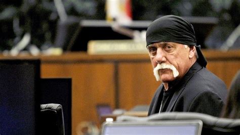 Privacy vs free speech: Hulk Hogan beats Gawker in lawsuit — RT USA News