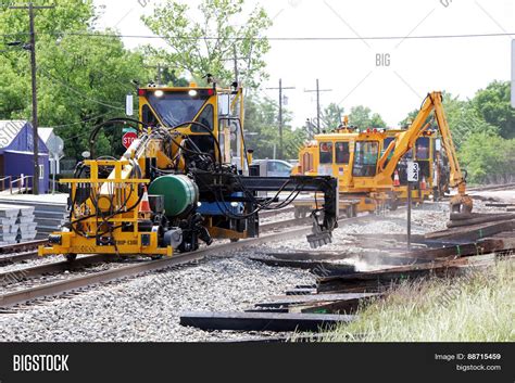 Railroad Track Repair Image & Photo (Free Trial) | Bigstock