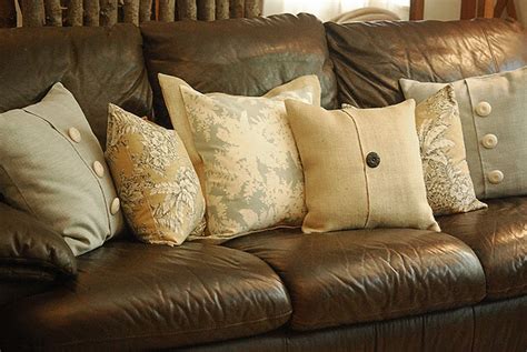 45 best LEATHER COUCH AND PILLOWS images on Pinterest | For the home ...