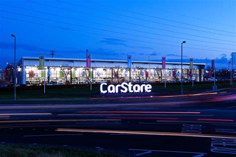 Peter Vardy opens Dundee CarStore