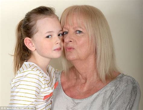 When should parents stop kissing their child on the lips? | Daily Mail Online