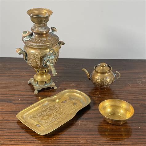 (4pc) ANTIQUE BRASS ITEMS