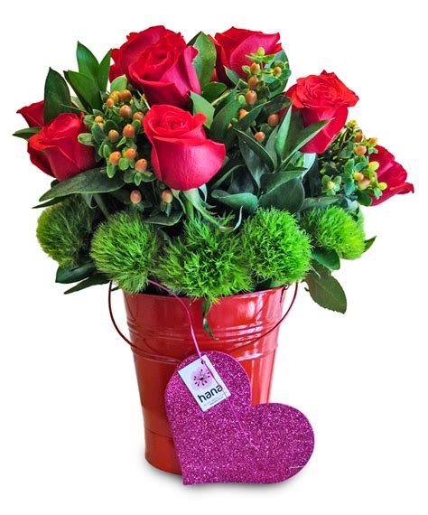 Balde San Valentin Rose Flower Arrangements, Flower Arrangement Designs ...