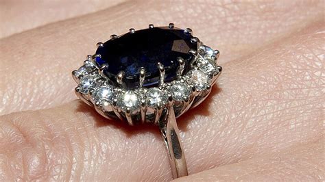 Princess Diana's Sapphire Engagement Ring: History And Controversy | lupon.gov.ph