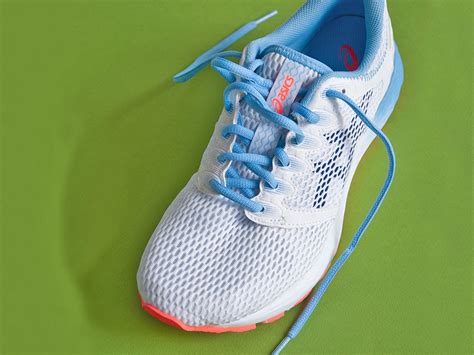 6 Lacing Hacks to Make Your Running Shoes Way More Comfortable | SELF