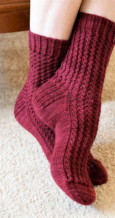 Textured Rib Knit Socks Pattern ARALUEN SOCKS Knitting