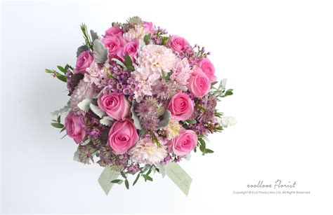 Magenta Rose with soft pink Dahlia wedding bouquet. Please feel free to let us take over your ...