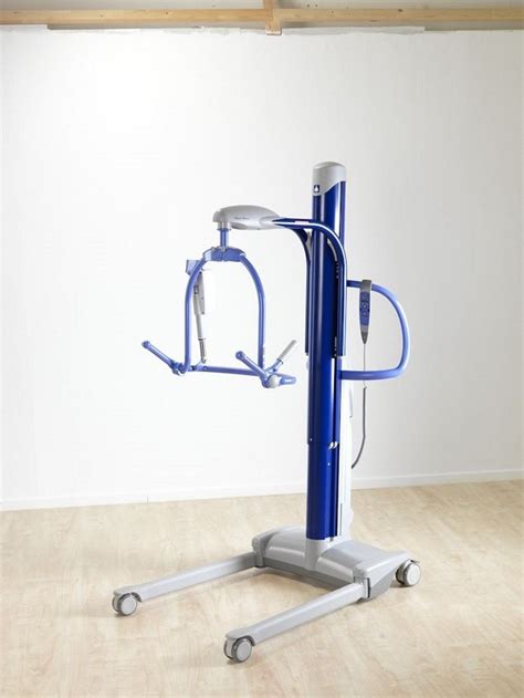 Accessories for the Maxi Move Portable Patient Lift from ArjoHuntleigh