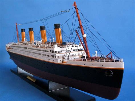 Buy RMS Titanic Model Cruise Ship 40 Inch - Ship Models - The Titanic