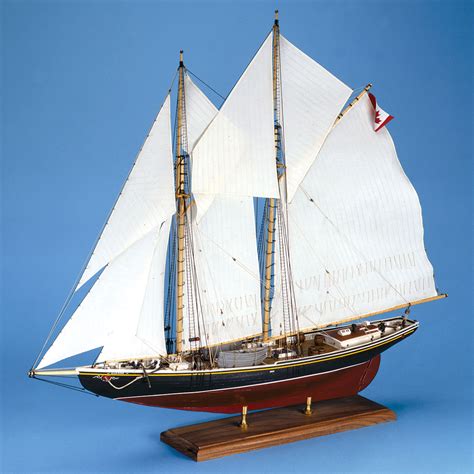 Bluenose Canadian Schooner Wooden Ship Model Kit 1:64 Scale 706919803793 | eBay