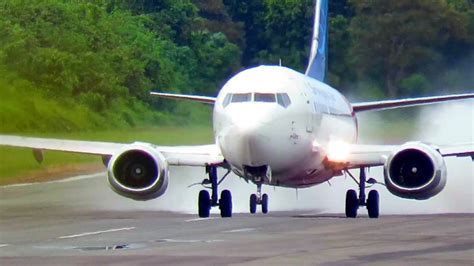 Pesawat Sriwijaya Air Boing 737-524 Take Off (Pesawat Terbang Indonesia ...