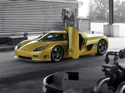 Koenigsegg CCR specs, 0-60, quarter mile, lap times - FastestLaps.com