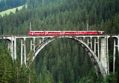 Langwieser Viaduct, Switzerland | Oldest viaduct, a photo from Graubunden, East | TrekEarth ...