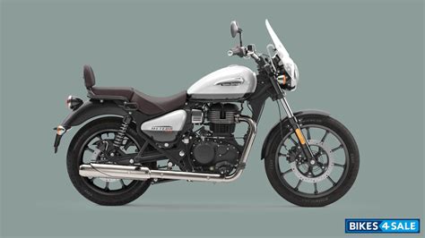 Royal Enfield Meteor 350 Supernova price, specs, mileage, colours, photos and reviews - Bikes4Sale