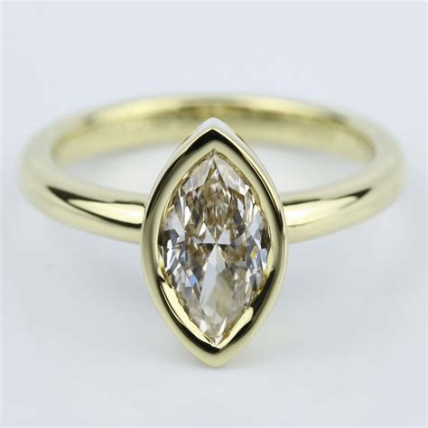 Bezel Set Marquise Diamond Ring In Yellow Gold (1 Carat)