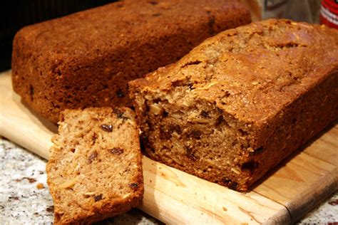 Skippy's Vegetable Garden: giant patty pan squash bread