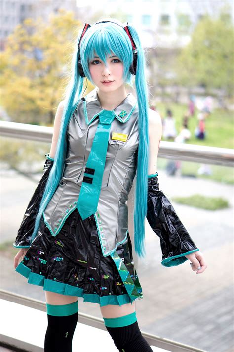 Madanimush *O*: Cosplay Miku Hatsune Vocaloid