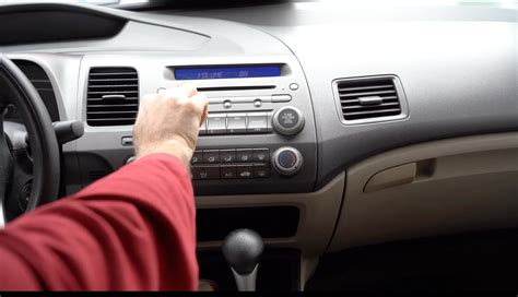 [SOLVED] How to unlock a Honda Civic Radio (2006 - 2012)