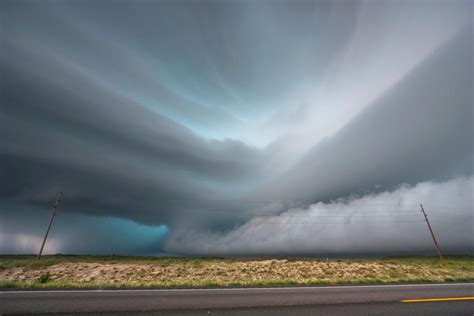 See Ominous Supercell Storm Clouds as They Barrel across the U.S. | Scientific American